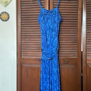 Beautiful dress with cape to match.